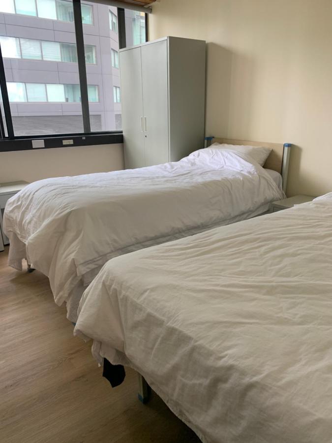 Garden Hostel Окленд Экстерьер фото