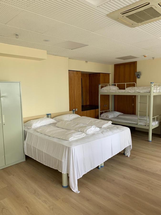Garden Hostel Окленд Экстерьер фото