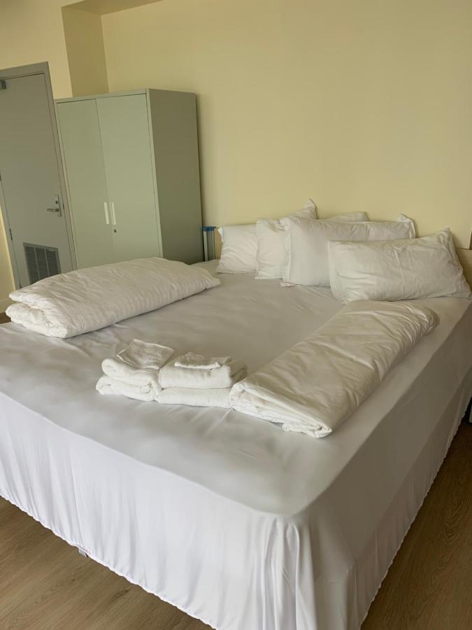 Garden Hostel Окленд Экстерьер фото